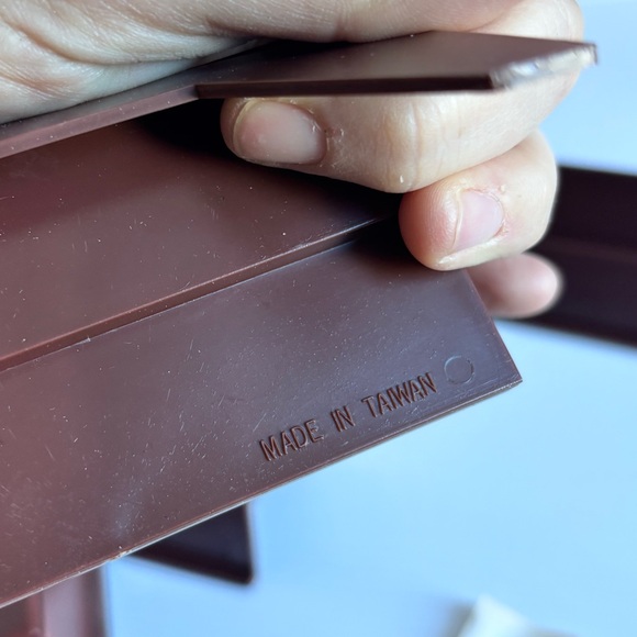 Vintage Super Rummy Tile Game with Racks & Joker Piece Taiwan - Picture 6 of 6